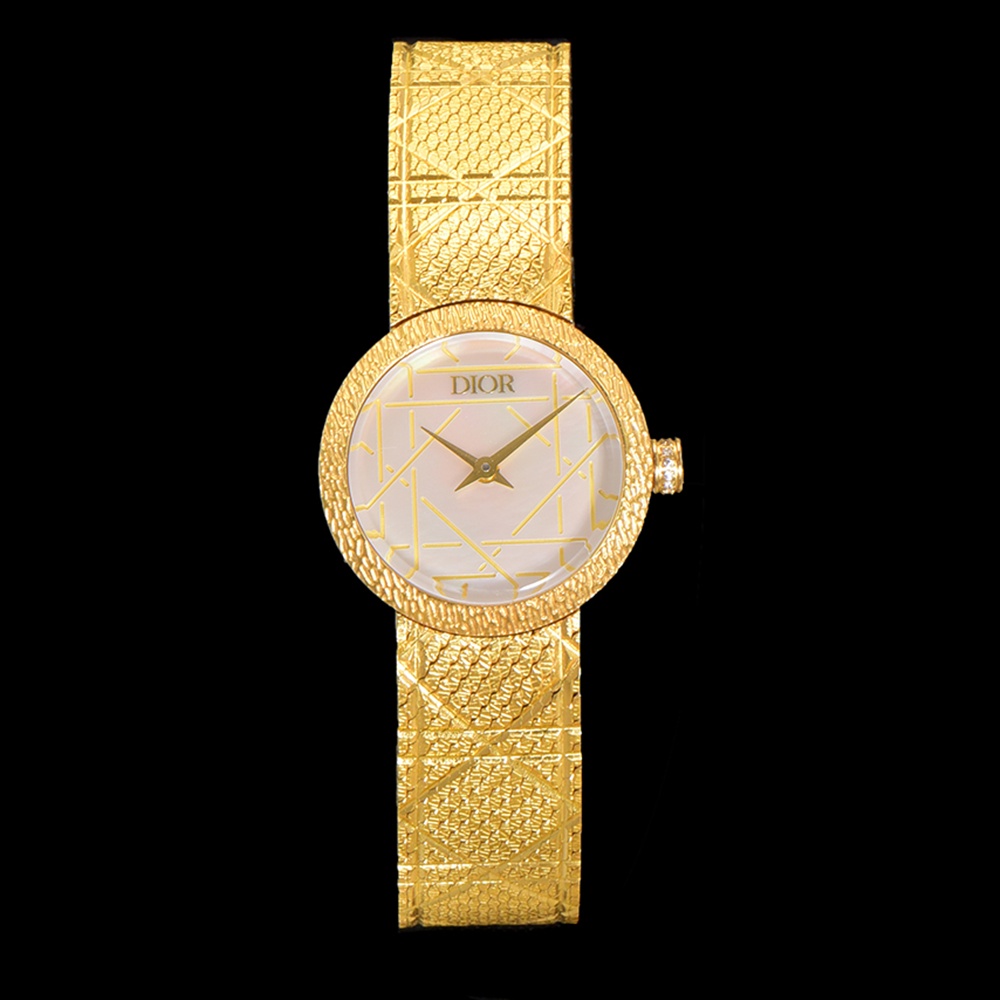 [디올] La D de Dior Satine bulingbuling - 디올 라 D 드 디오르 ETA280 25mm