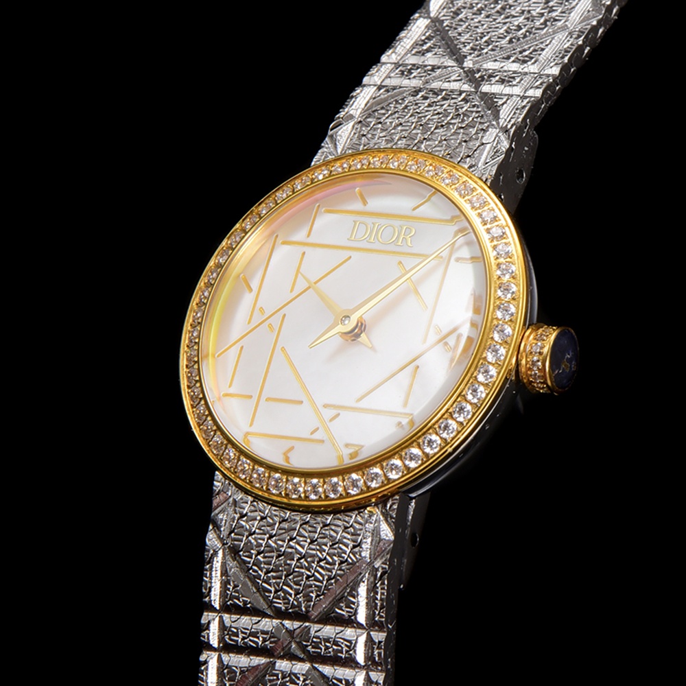 [디올] La D de Dior Satine bulingbuling - 디올 라 D 드 디오르 ETA280 25mm