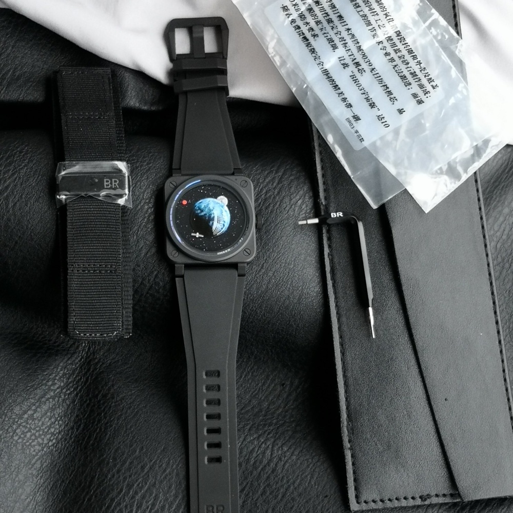 [벨엔로스] Bell & Ross BR V2-92 AERONAVALE 벨앤로스 타임 인스트루먼트 41mm