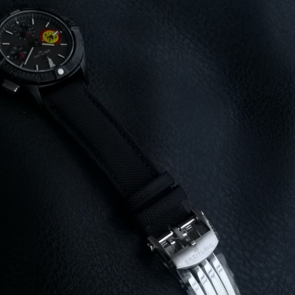 [브라이틀링] Breitling Avenger Hurricane XB0180E4 - 브라이틀링 어벤져 허리케인 etc.7750 45mm