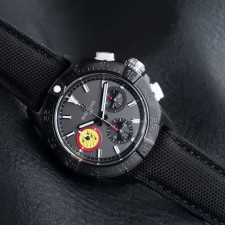 [브라이틀링] Breitling Avenger Hurricane XB0180E4 - 브라이틀링 어벤져 허리케인 etc.7750 45mm