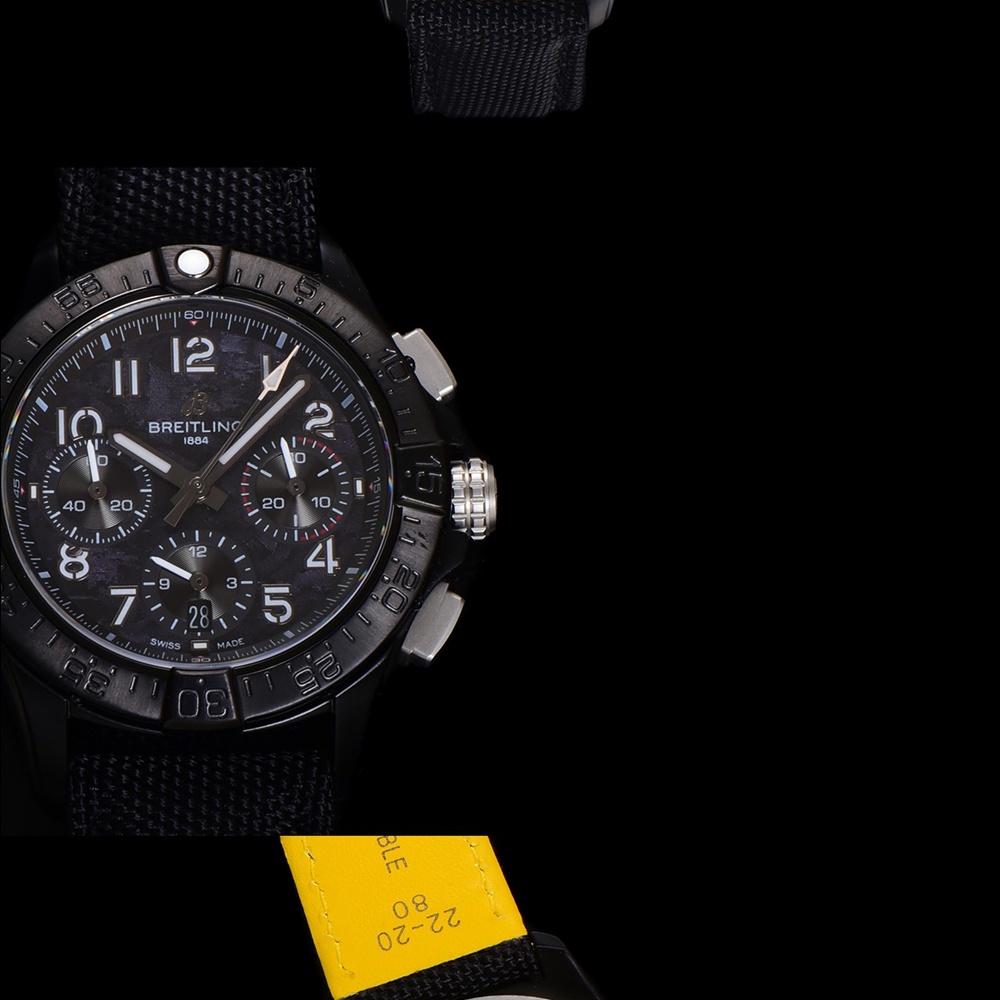 [브라이틀링] Breitling Avenger Hurricane XB0180E4 - 브라이틀링 어벤져 허리케인 etc.7750 45mm