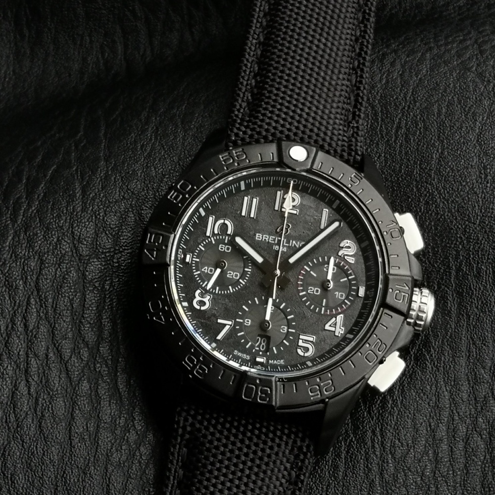 [브라이틀링] Breitling Avenger Hurricane XB0180E4 - 브라이틀링 어벤져 허리케인 etc.7750 45mm