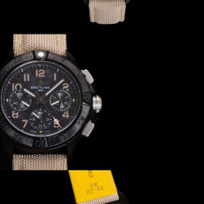[브라이틀링] Breitling Avenger Hurricane XB0180E4 - 브라이틀링 어벤져 허리케인 etc.7750 45mm