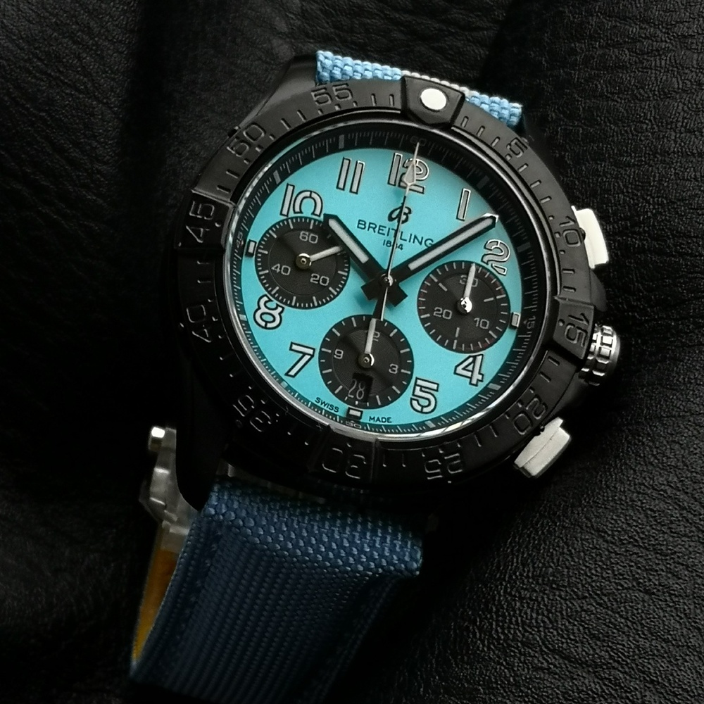 [브라이틀링] Breitling Avenger Hurricane XB0180E4 - 브라이틀링 어벤져 허리케인 etc.7750 45mm