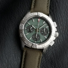 [브라이틀링] Breitling Avenger Hurricane XB0180E4 - 브라이틀링 어벤져 허리케인 etc.7750 45mm