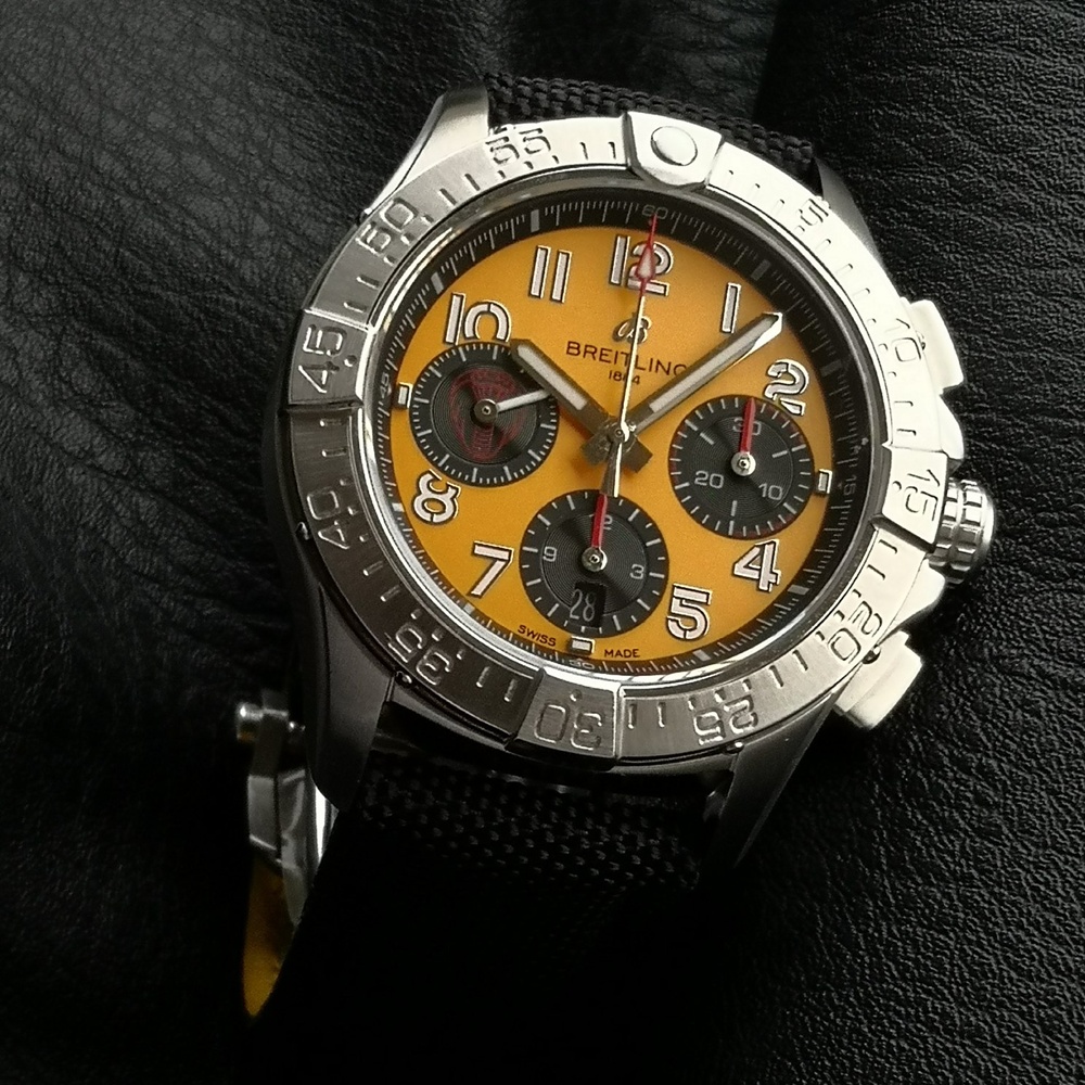 [브라이틀링] Breitling Avenger Hurricane XB0180E4 - 브라이틀링 어벤져 허리케인 etc.7750 45mm