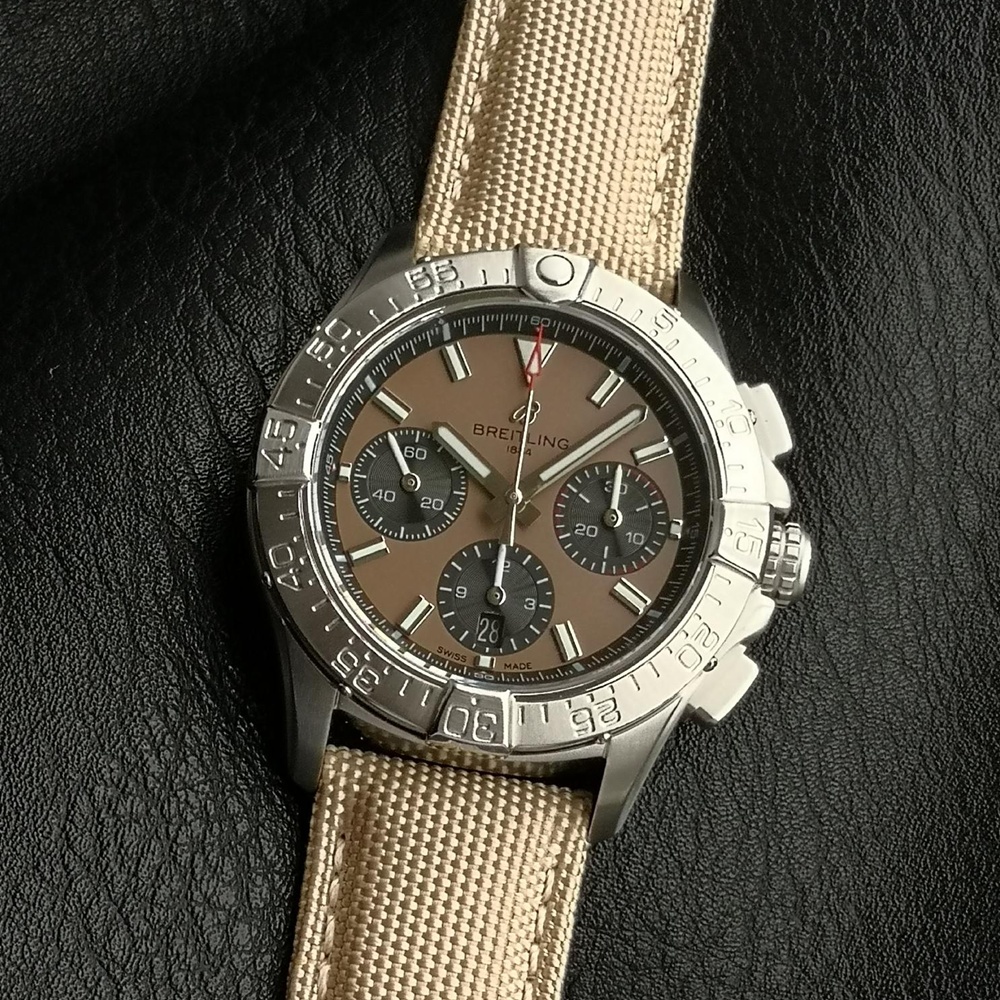 [브라이틀링] Breitling Avenger Hurricane XB0180E4 - 브라이틀링 어벤져 허리케인 etc.7750 45mm