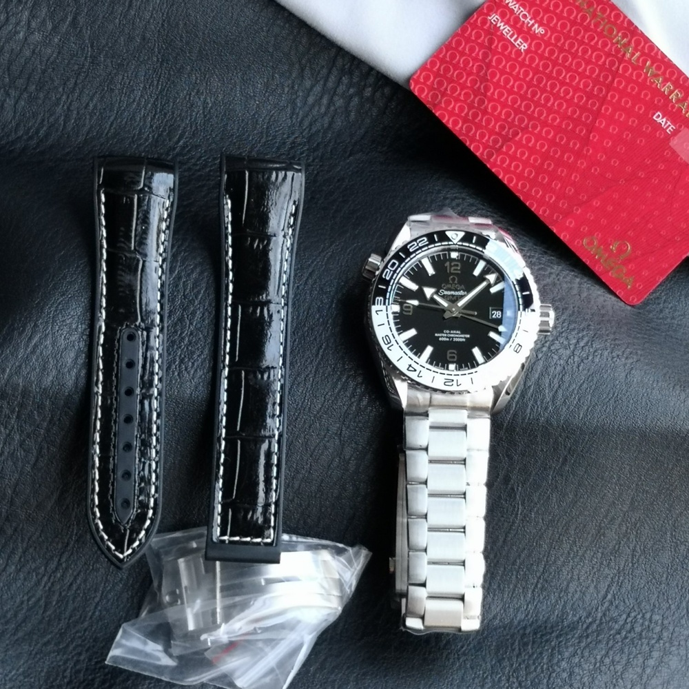 [오메가] Planet Ocean 600m Co-Axial Chronometer Watch - 오메가 씨마스터 플레닛오션 600m 215.30.44.21.01.002 43.5mm