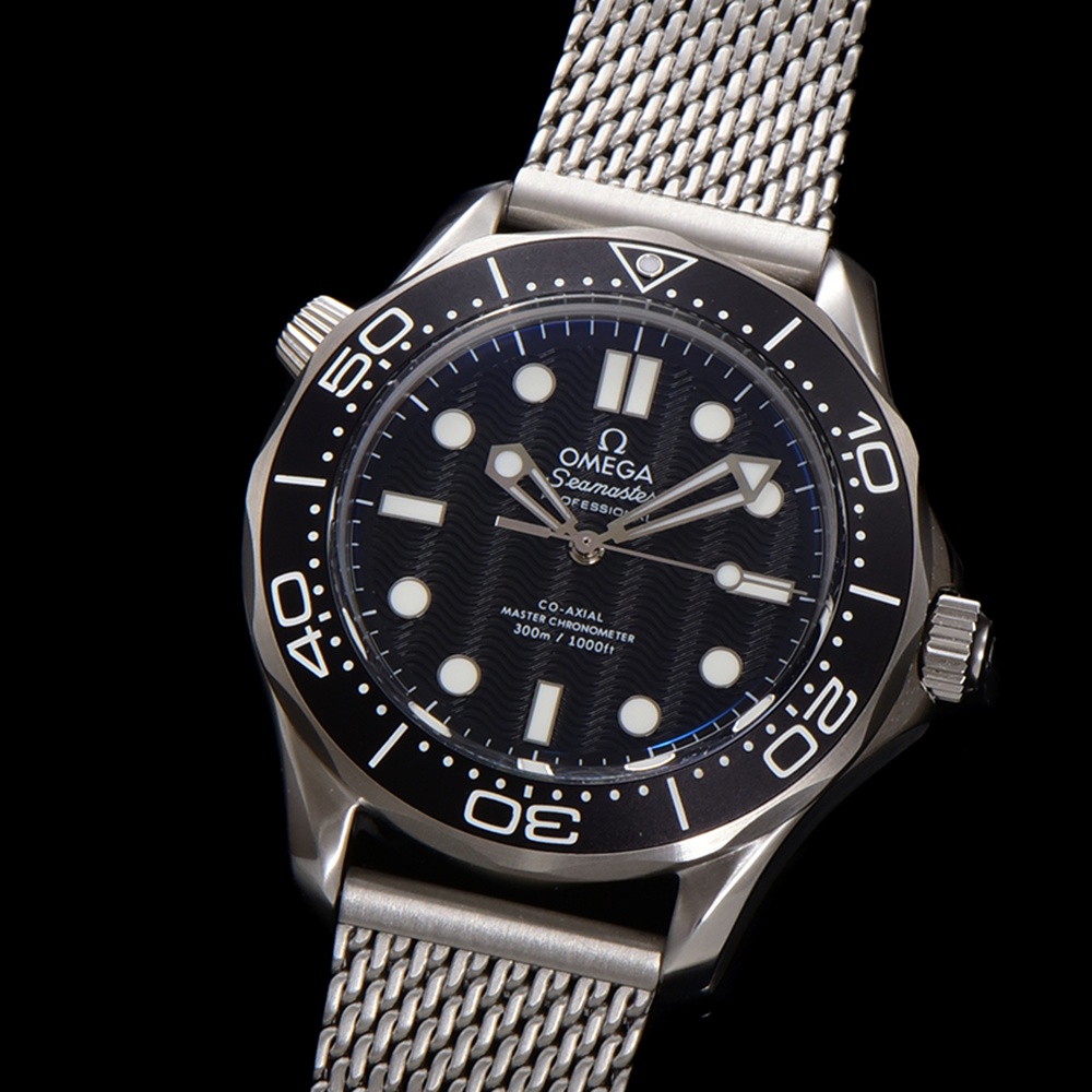 [오메가] OMEGA 007 Seamaster Diver 300M - 오메가 씨마스터 다이버 300M 007 노타임투다이 42mm