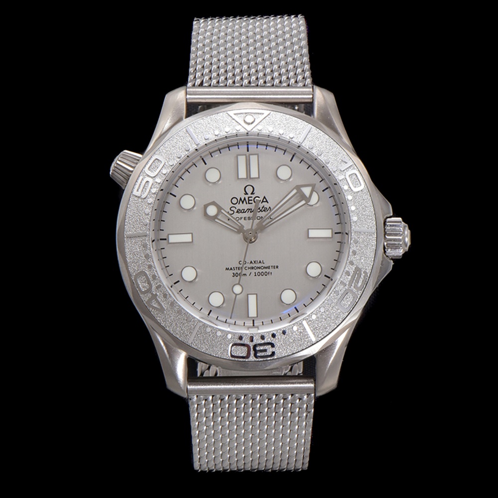 [오메가] OMEGA 007 Seamaster Diver 300M - 오메가 씨마스터 다이버 300M 007 노타임투다이 42mm