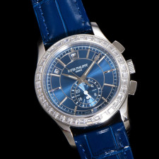 [파텍필립] Patek Philip Nautilus Complications Annual Calendar 5205G-013 Cal.240 - 파텍필립 노틸러스 컴플리케이션 40mm