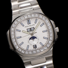 [파텍필립] 5726-1A Patek Philippe Nautilus Annual Calendar Moonphase  Cal.240 - 파텍필립 노틸러스 애뉴얼캘린더 문페이즈 41mm