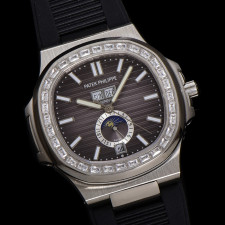 [파텍필립] 5726-1A Patek Philippe Nautilus Annual Calendar Moonphase  Cal.240 - 파텍필립 노틸러스 애뉴얼캘린더 문페이즈 41mm