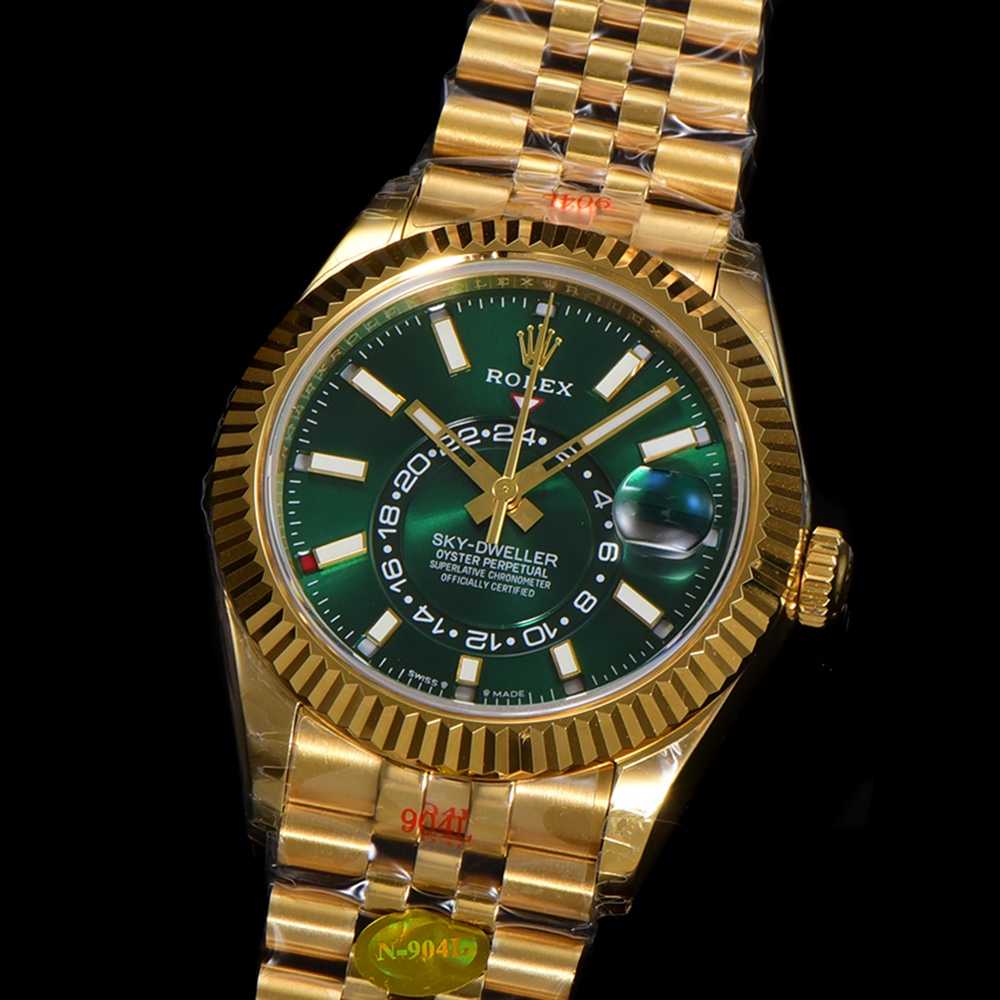 [롤렉스] 2025 Rolex Skydweller - 롤렉스 스카이드웰러 에버그린 다이얼 러버 쥬빌레 오이스터(Oyster)밴드 38 42mm