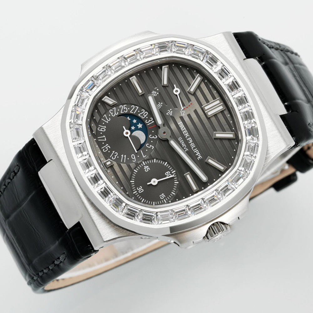 [파텍필립] 2025 Patek Philip Nautilus 5712GR Cal.240 파텍필립 노틸러스 문페이즈 35 40mm
