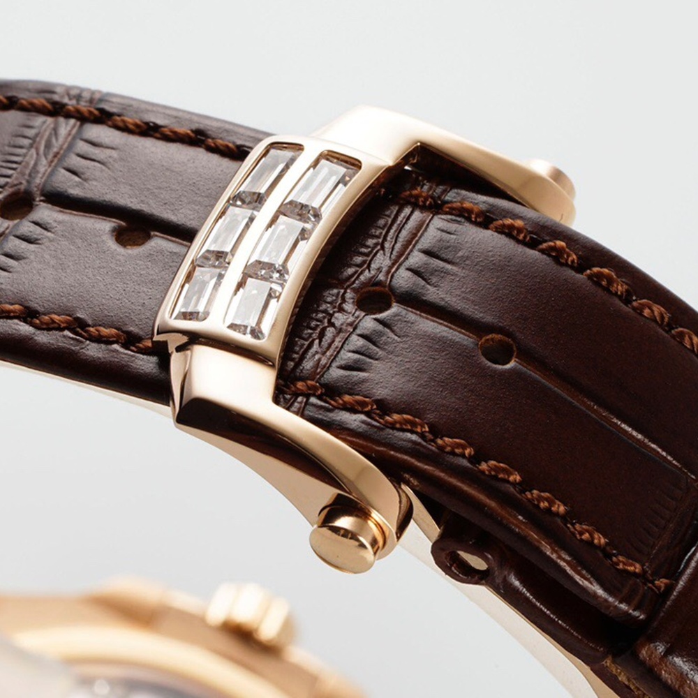 [파텍필립] 2025 Patek Philip Nautilus 5712GR Cal.240 파텍필립 노틸러스 문페이즈 35 40mm