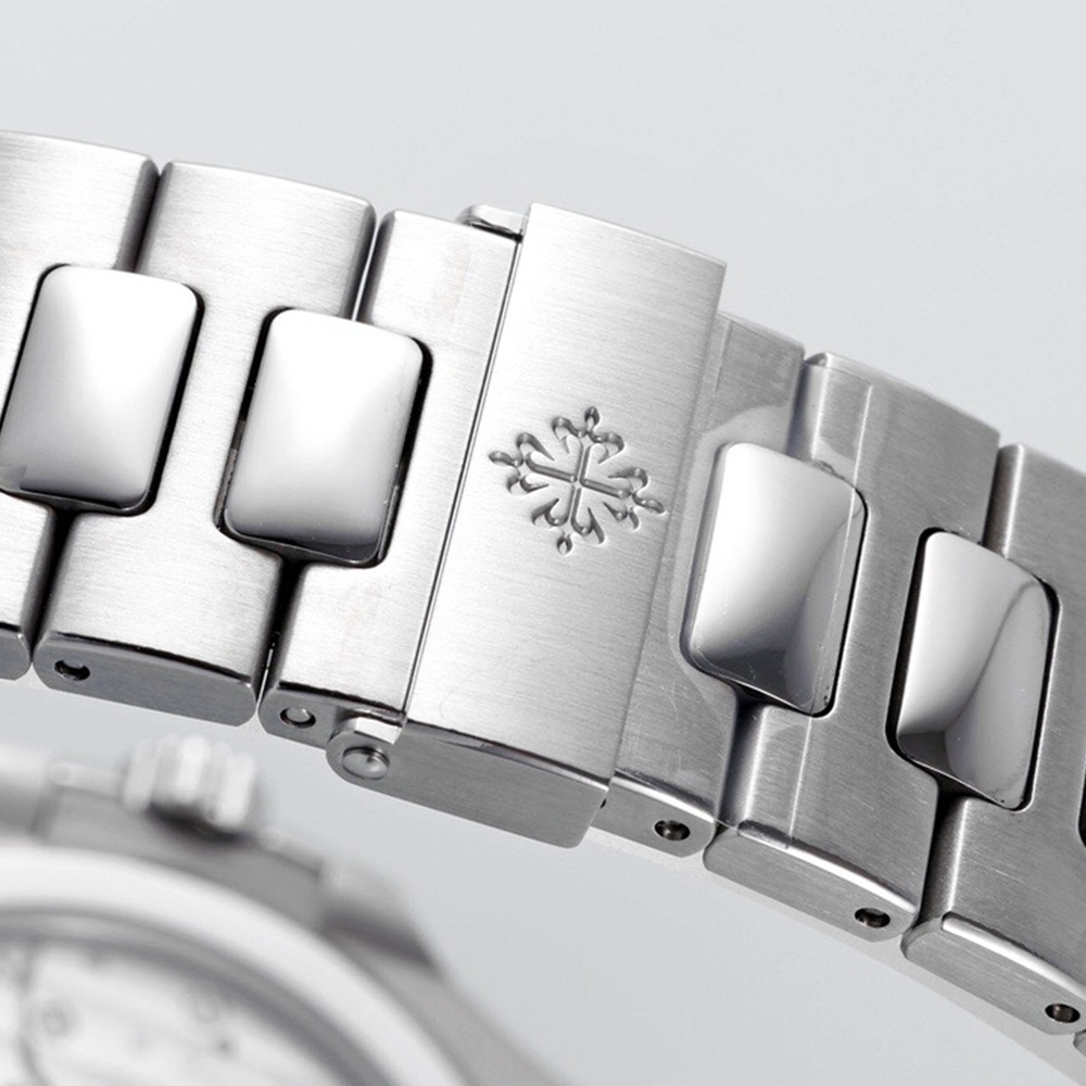 [파텍필립] 2025 Patek Philip Nautilus 5712GR Cal.240 파텍필립 노틸러스 문페이즈 35 40mm